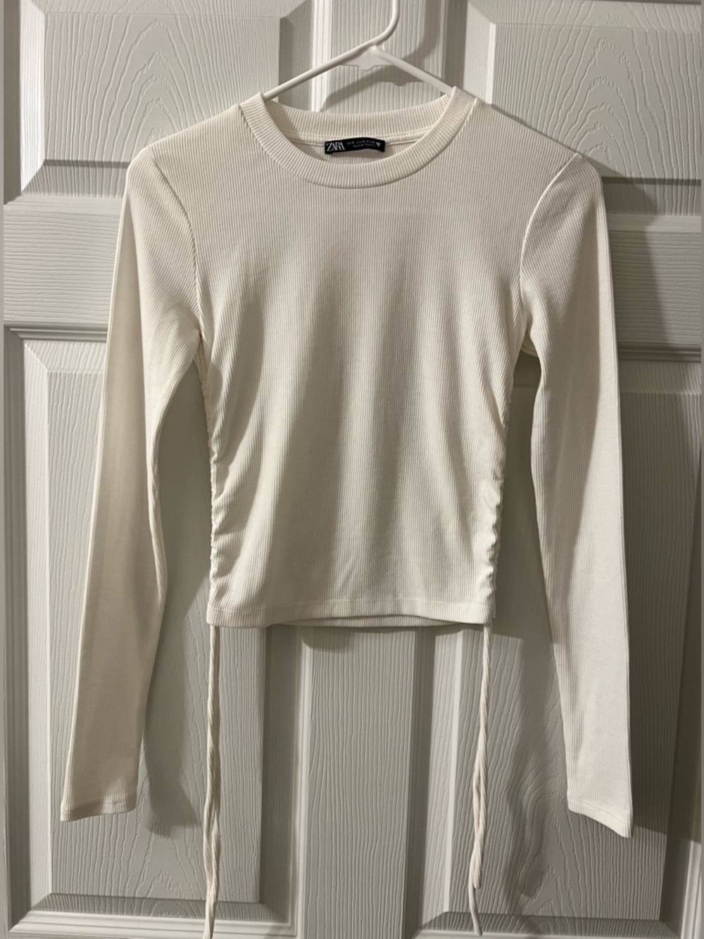 Zara White Ribbed Long-Sleeve Top